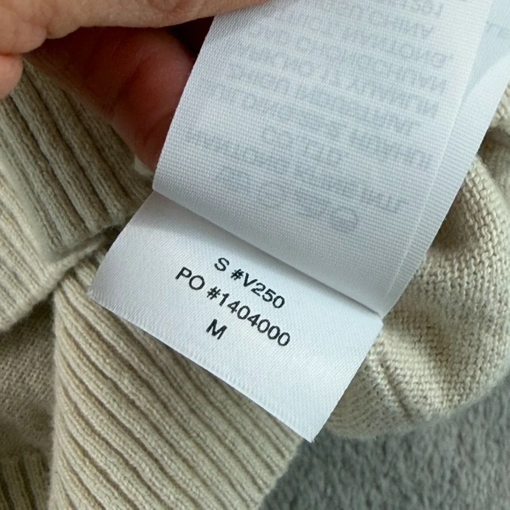 VUORI Fluent Sweater in Bone Cotton Cashmere‎ Blend Men Medium Lightweight $110